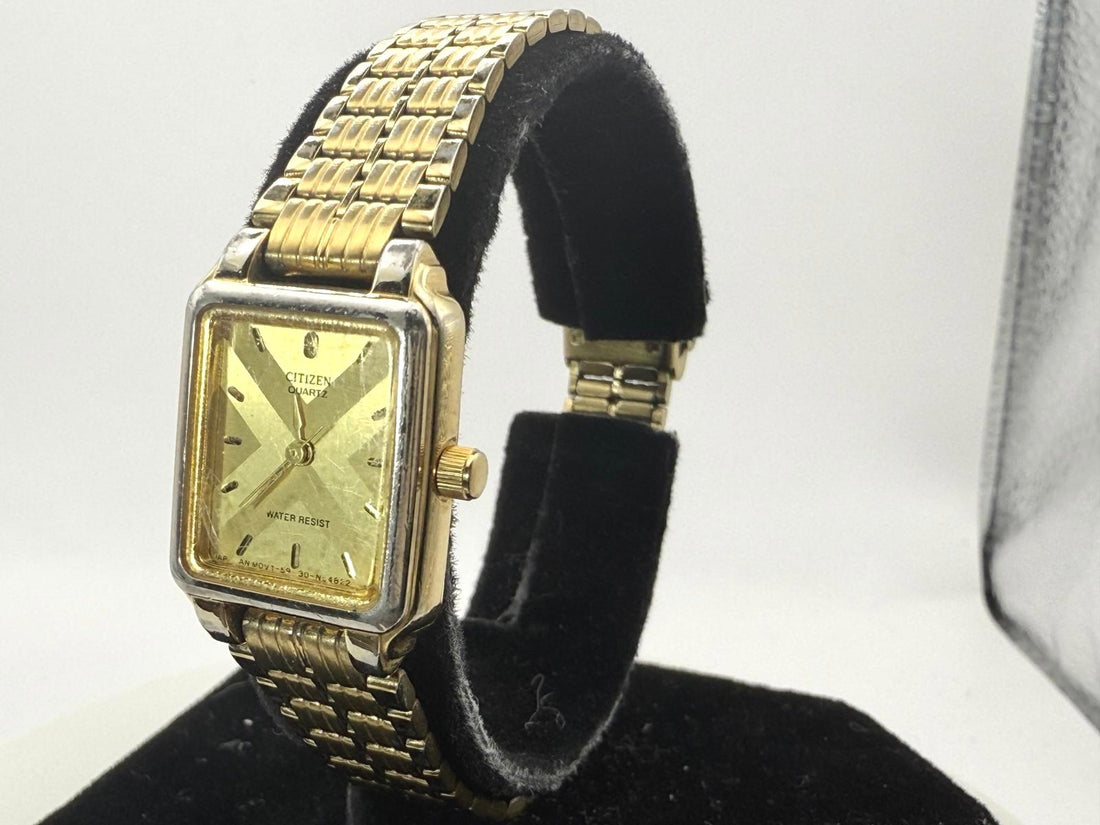 Citizen Quartz Ladies Rectangular Gold Tone Watch 5930-S56841 Vintage 18mm case