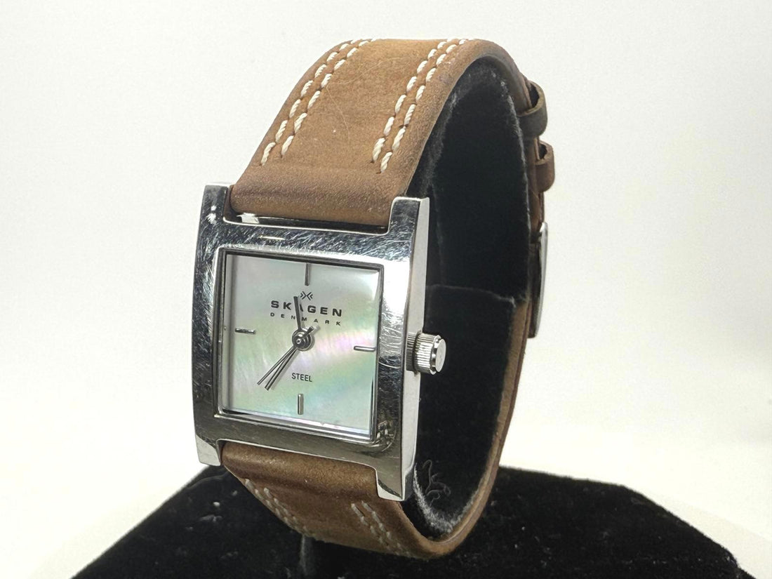 Skagen Denmark Ladies Rectangular Watch Mother of Pearl Dial Leather 21 mm case