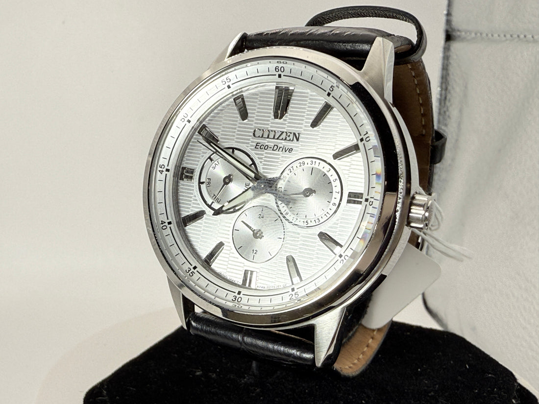CITIZEN ECO DRIVE STAINLESS STEEL WATCH  CHRONO DIAL 43mm