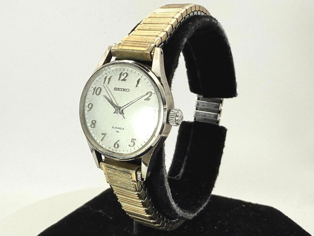 Vintage Seiko Ladies Mechanical Watch 21J Model 1104-0031 Runs 23MM