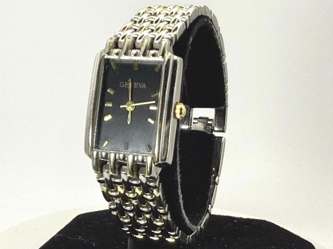 Geneva Quartz Rectangular Watch Black Dial Silver Bracelet New Battery 20mm